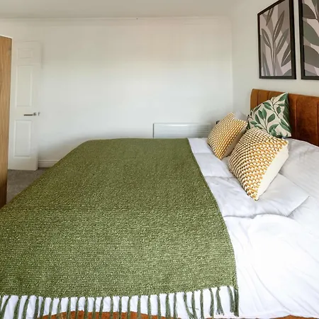 Harbour-side 1 Bed With Sea Views דירה ווייט הייבן